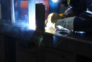 Svejsearbejde i stål J&J Steel Polen